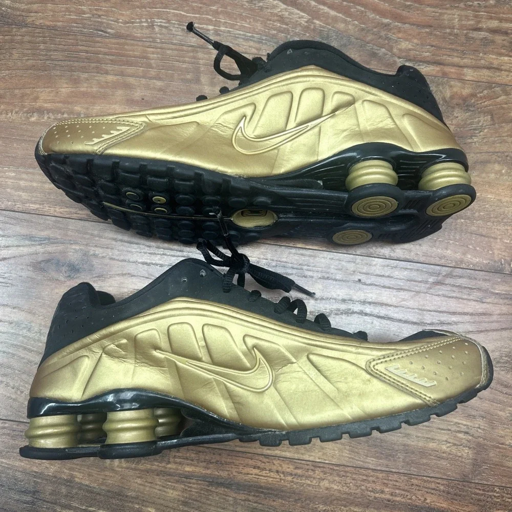 Nike shox r4